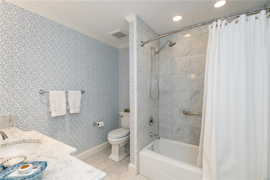 Greenbriar Drive - Residential