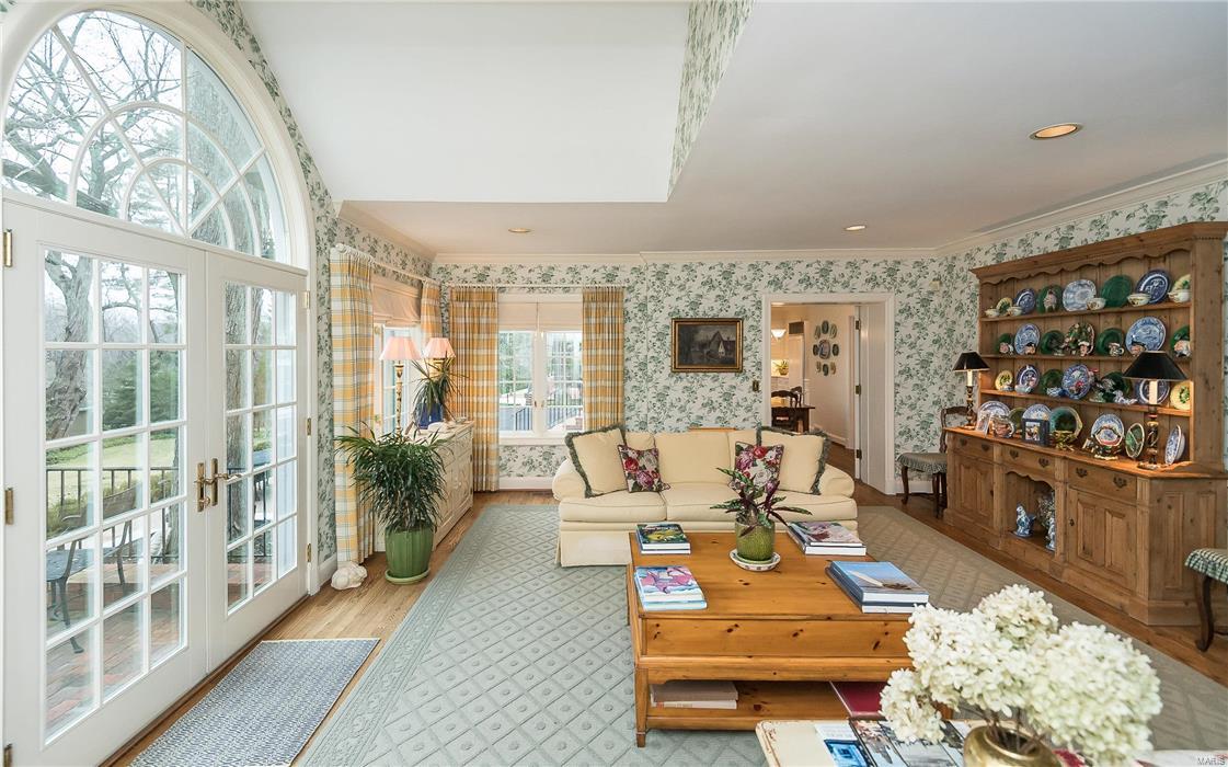 Greenbriar Drive - Residential