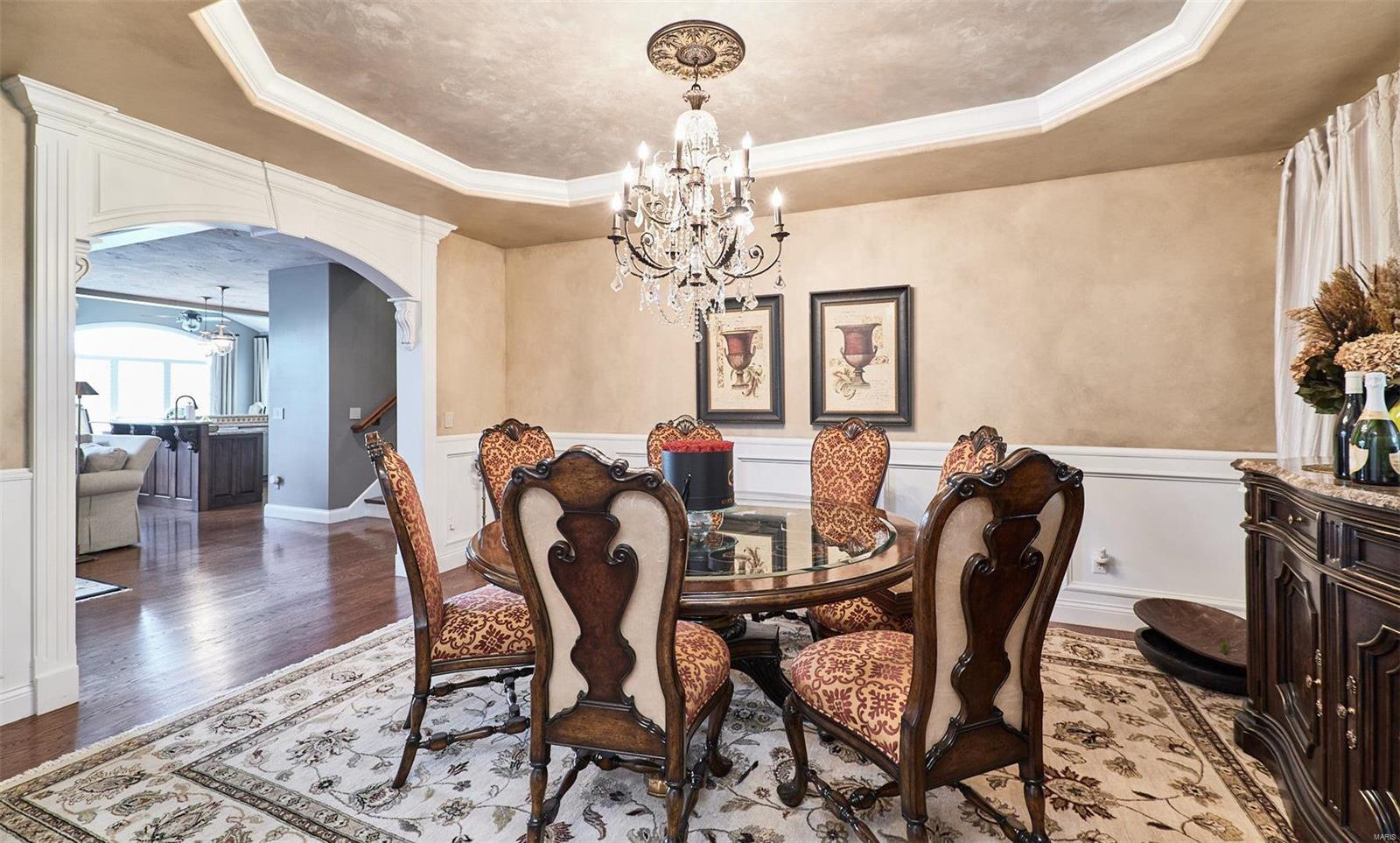 Ladue Meadows - Residential