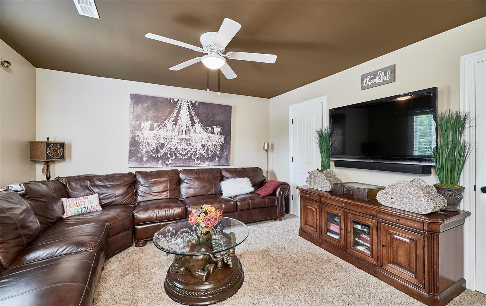 Ladue Meadows - Residential