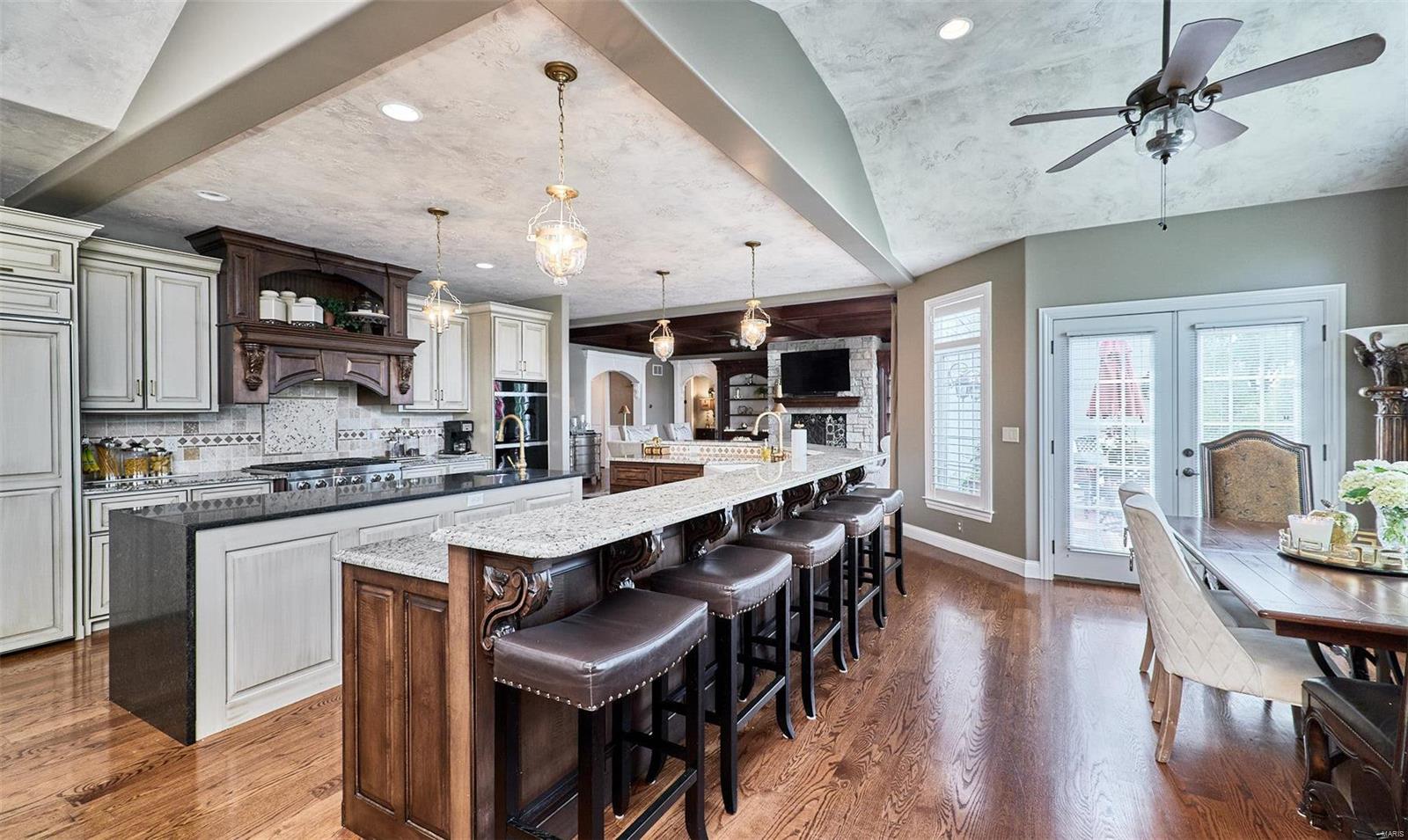 Ladue Meadows - Residential