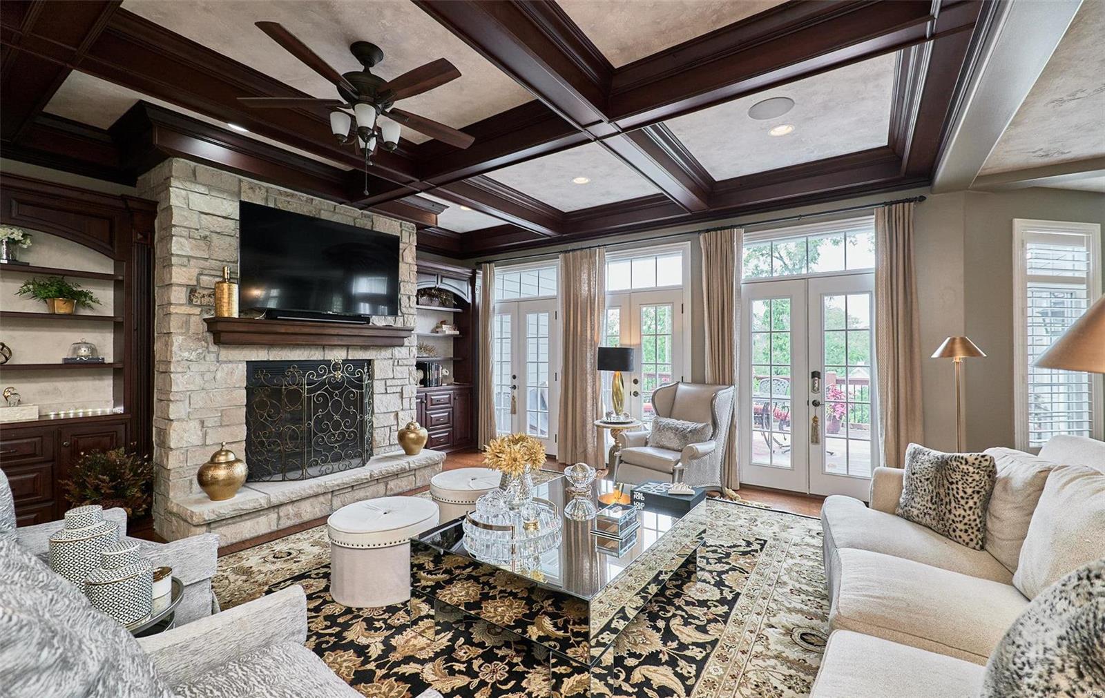 Ladue Meadows - Residential