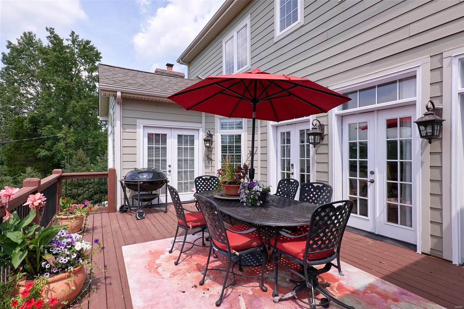 Ladue Meadows - Residential