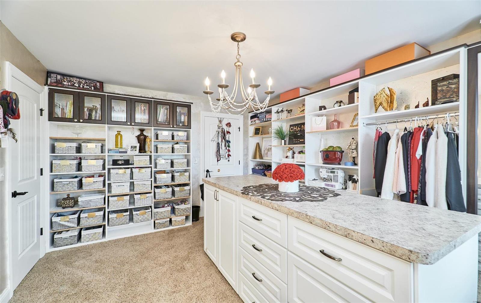 Ladue Meadows - Residential