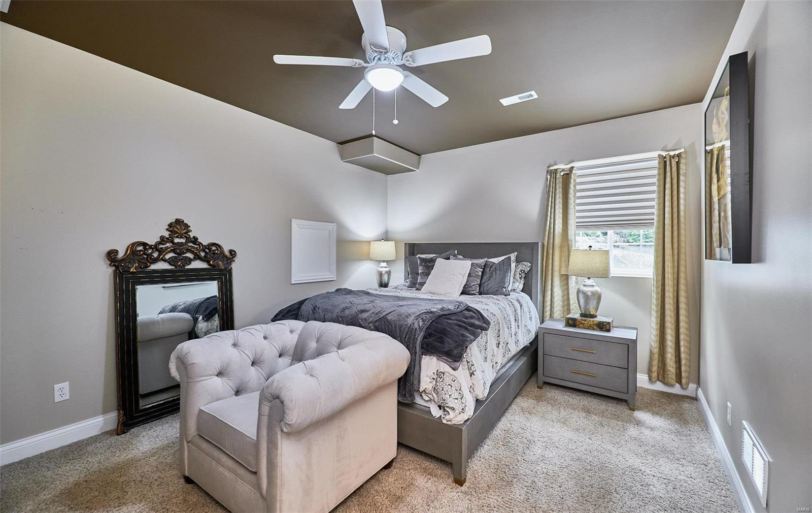 Ladue Meadows - Residential