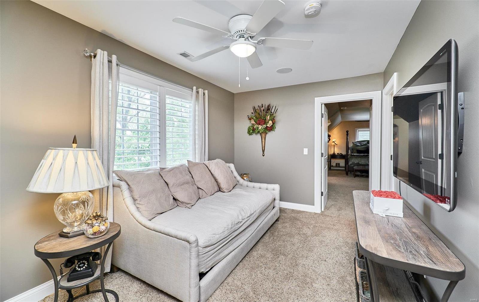 Ladue Meadows - Residential