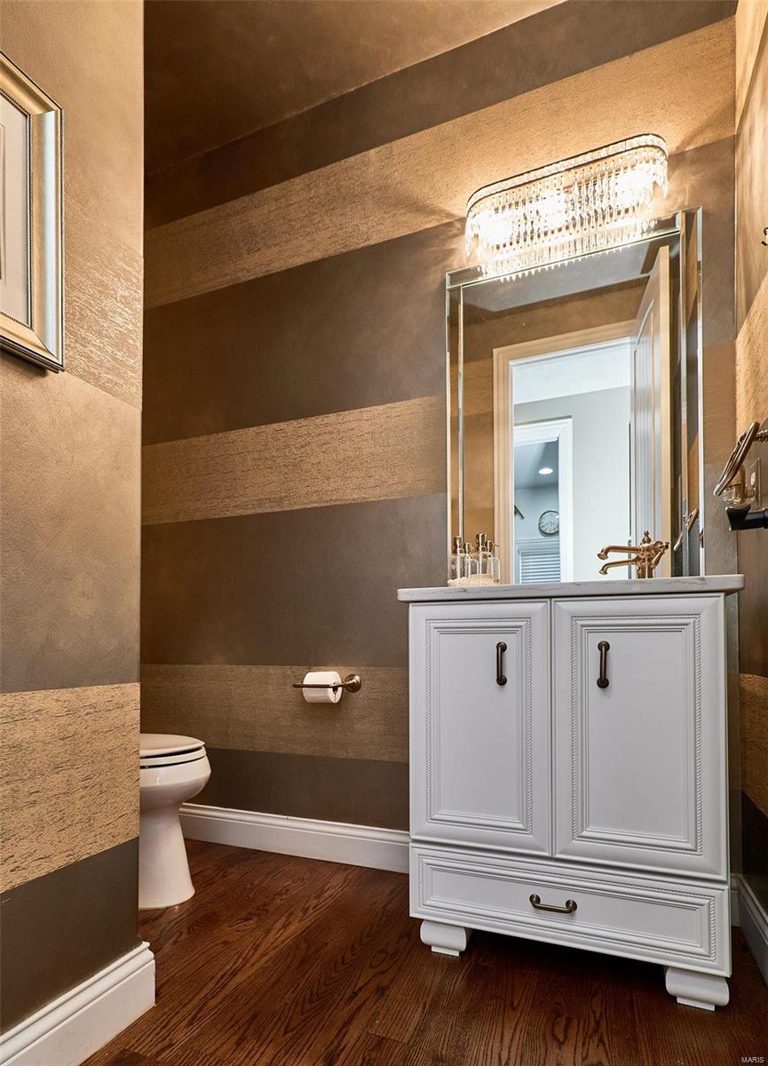 Ladue Meadows - Residential