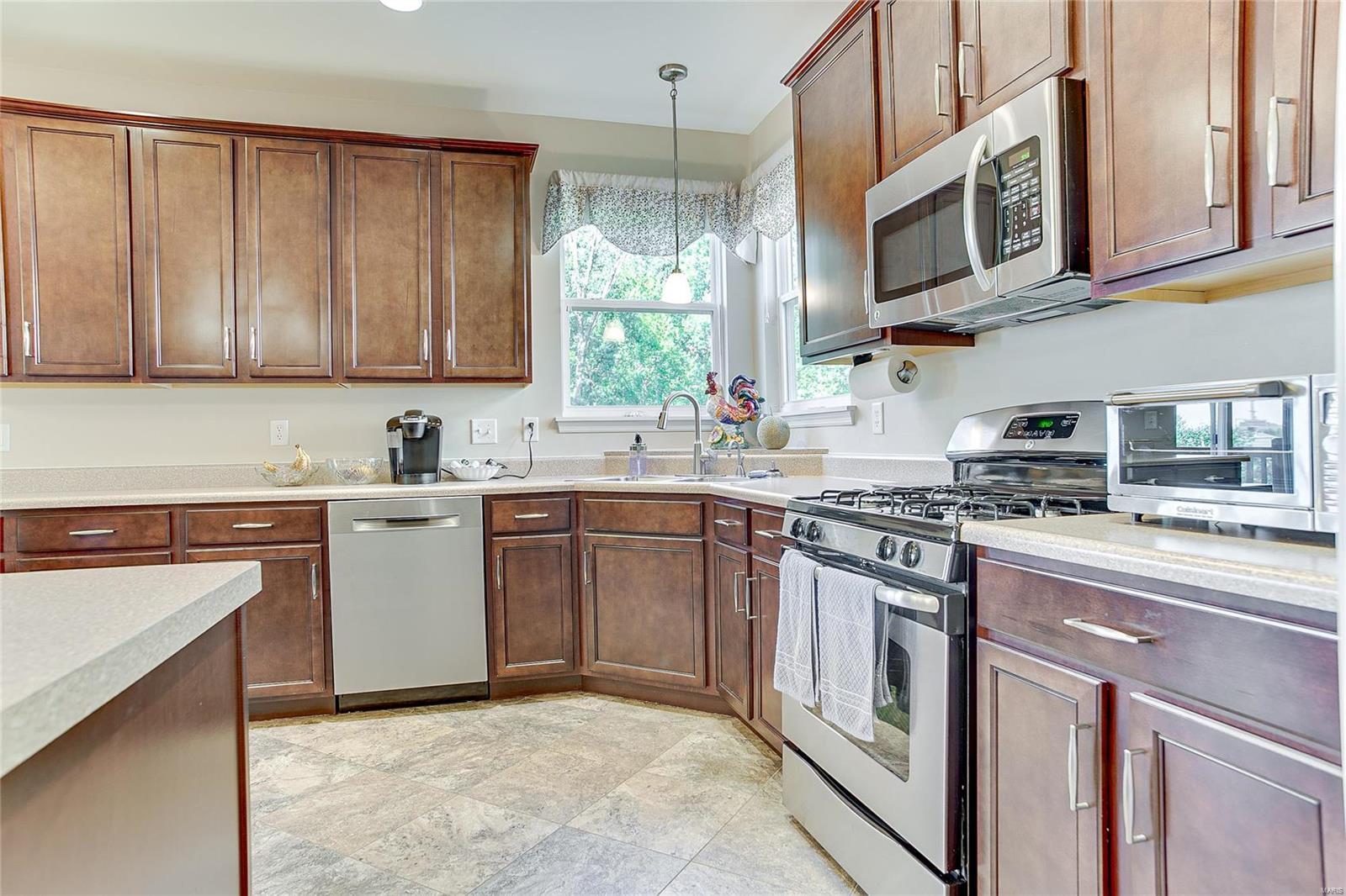 Kingsridge Estates Five - Residential