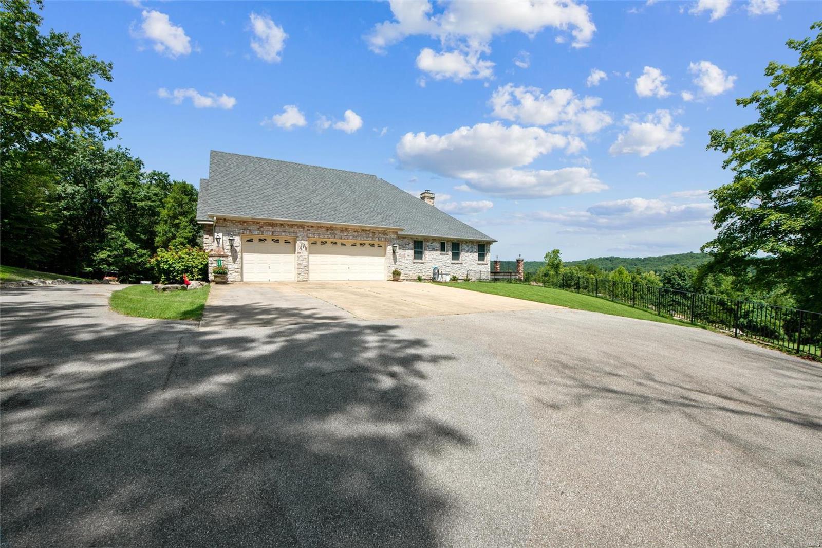 Deep Forest - Residential