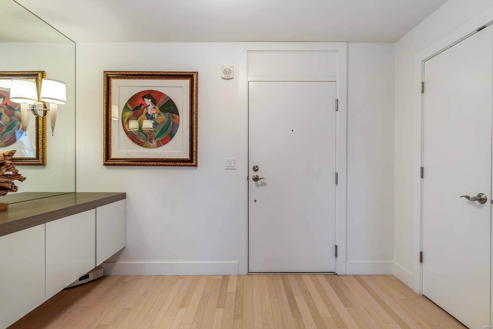 Park Plaza Residential Condo - Residential