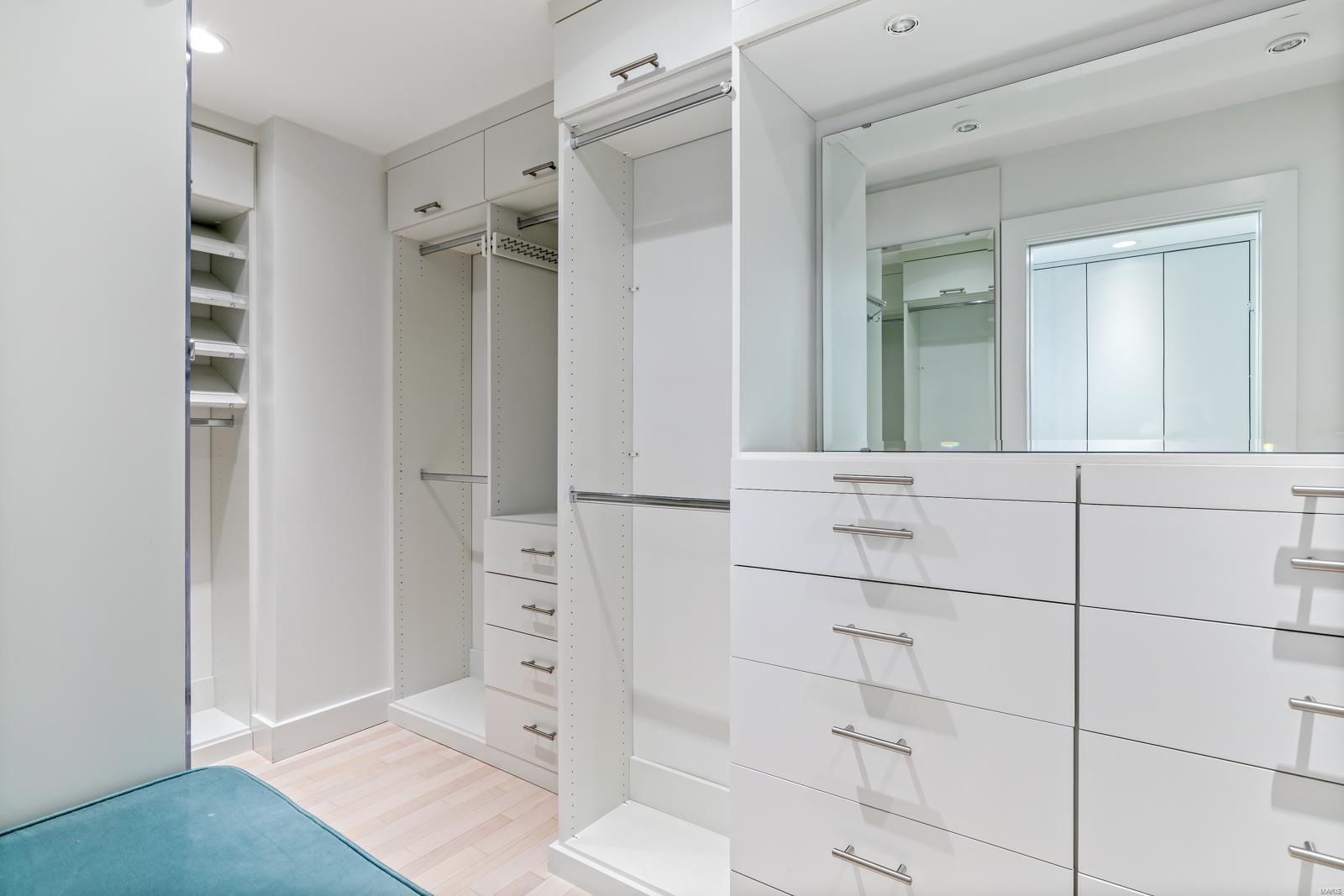 Park Plaza Residential Condo - Residential