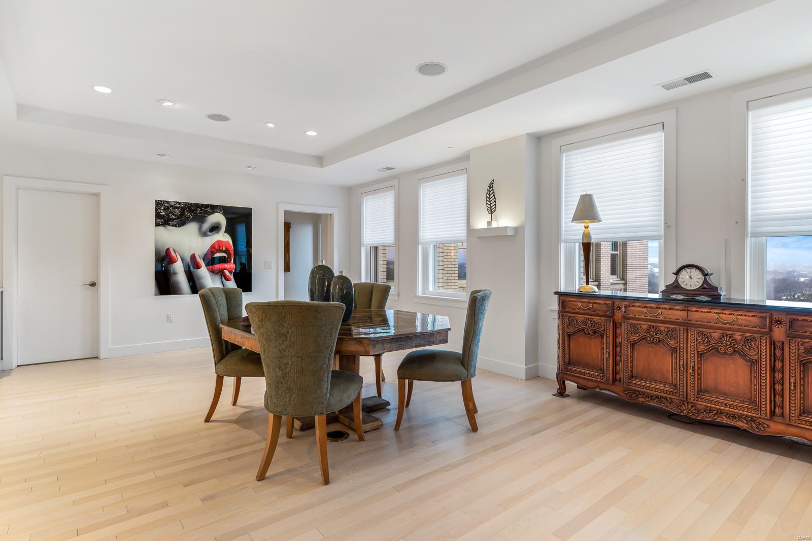 Park Plaza Residential Condo - Residential