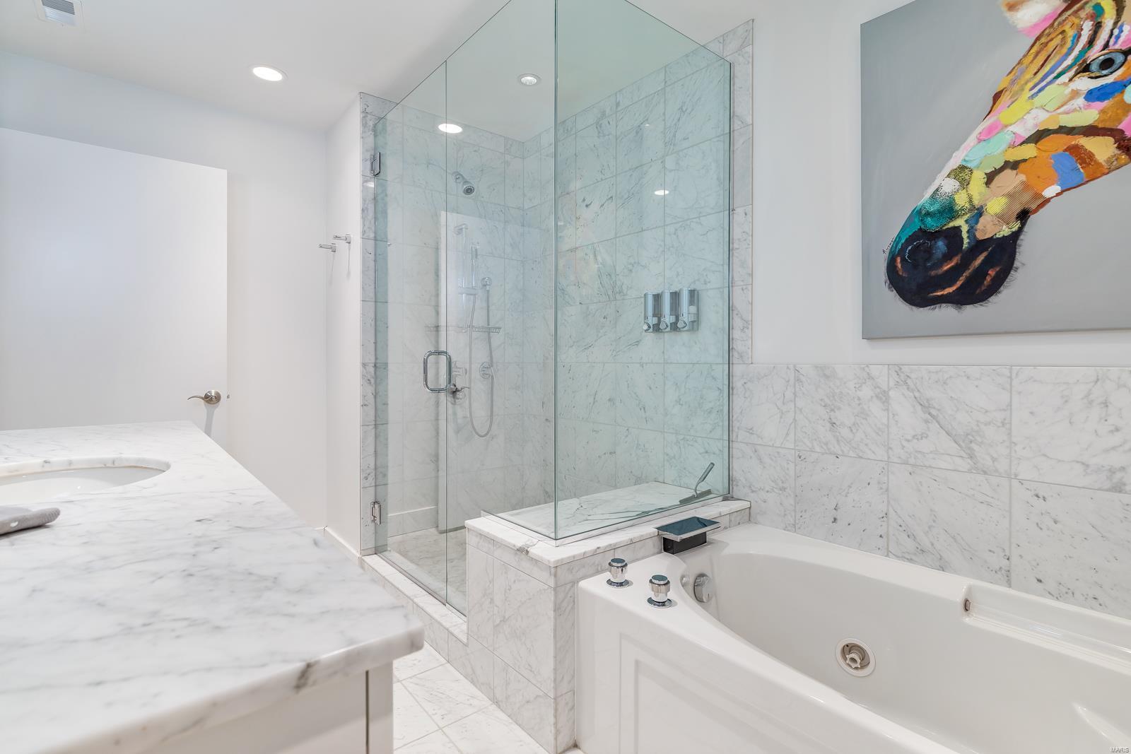 Park Plaza Residential Condo - Residential