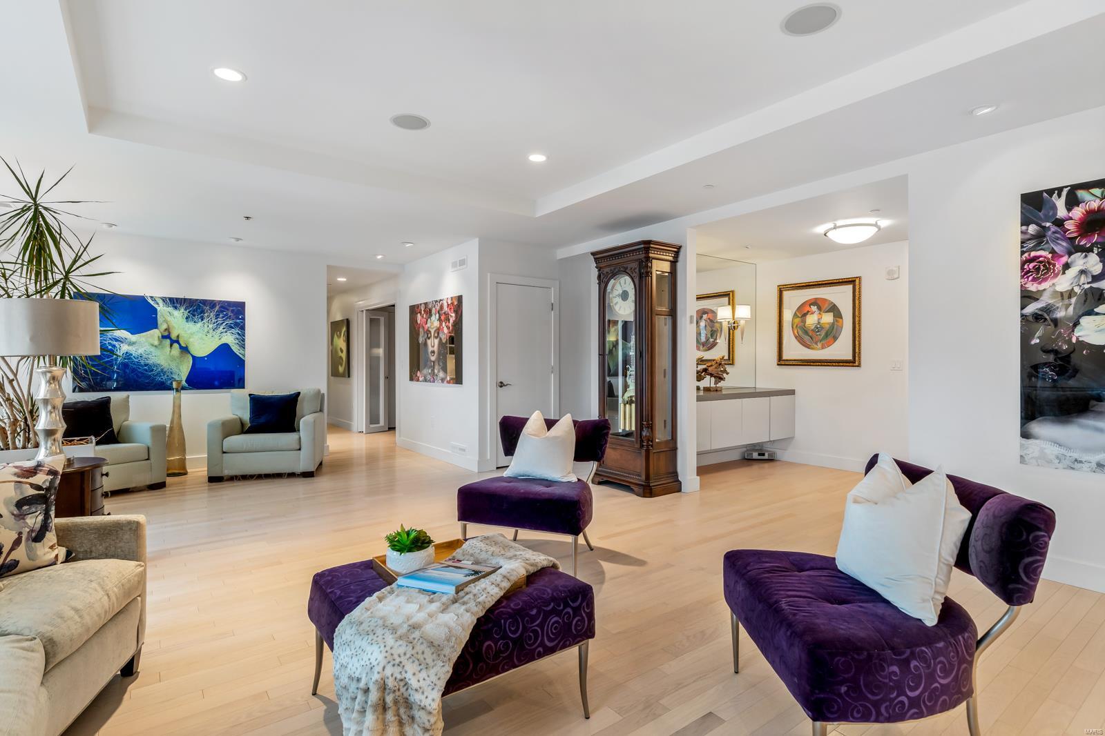 Park Plaza Residential Condo - Residential