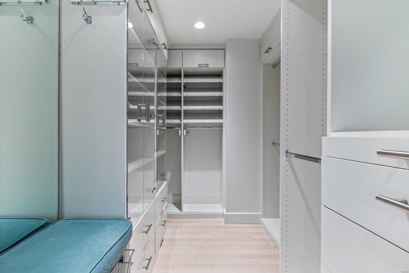 Park Plaza Residential Condo - Residential