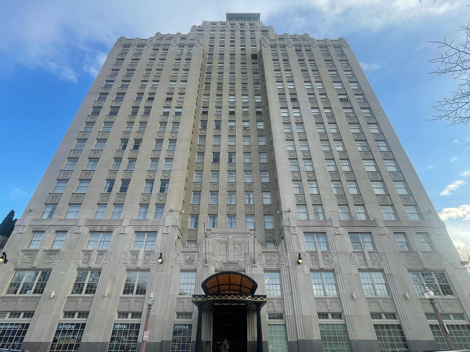 Park Plaza Residential Condo - Residential