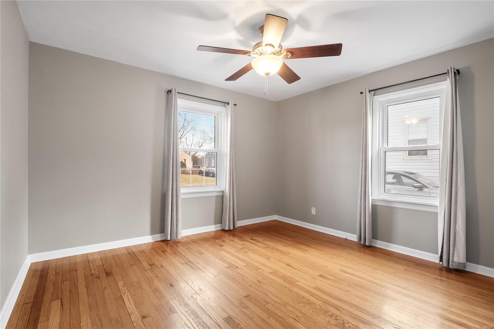 St Louis, Missouri 63119, United States, 3 Bedrooms Bedrooms, ,2 BathroomsBathrooms,Residential,Pending,25513