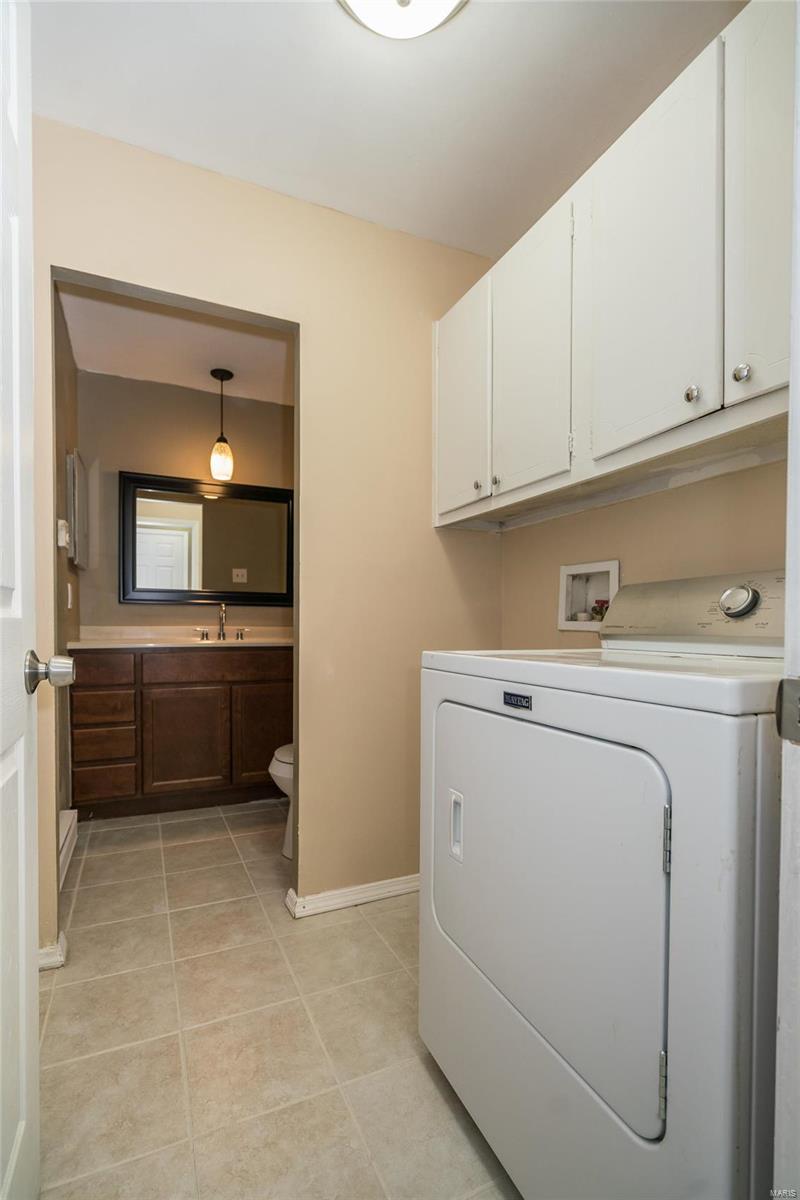 Hazelcrest Condo - Residential