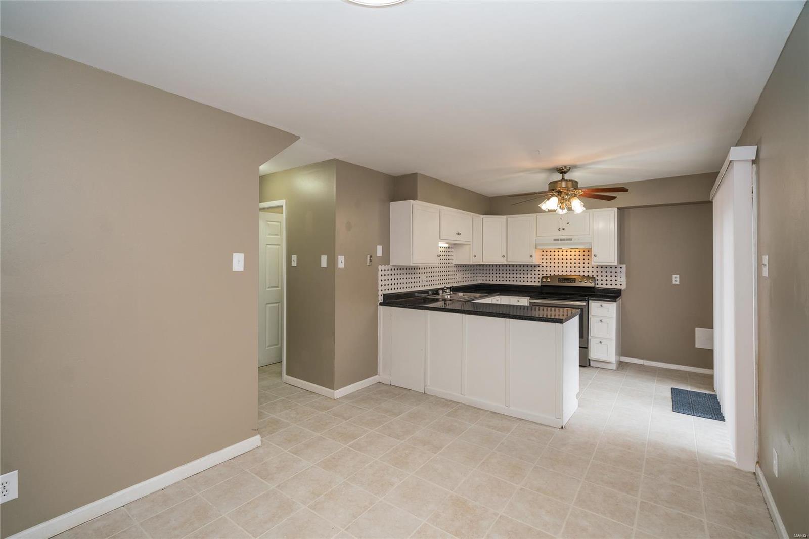 Hazelcrest Condo - Residential