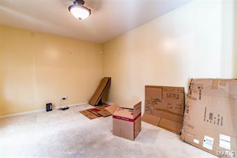 NON SUBDIVISION - Residential Lease