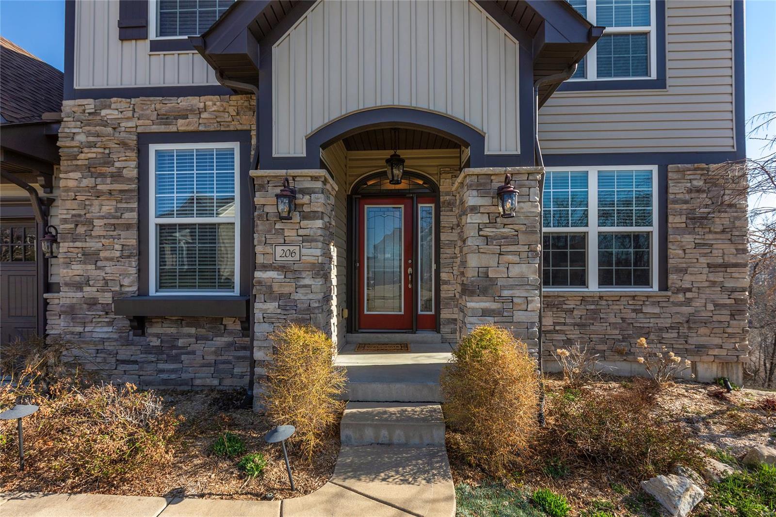 206 Willow Park Court