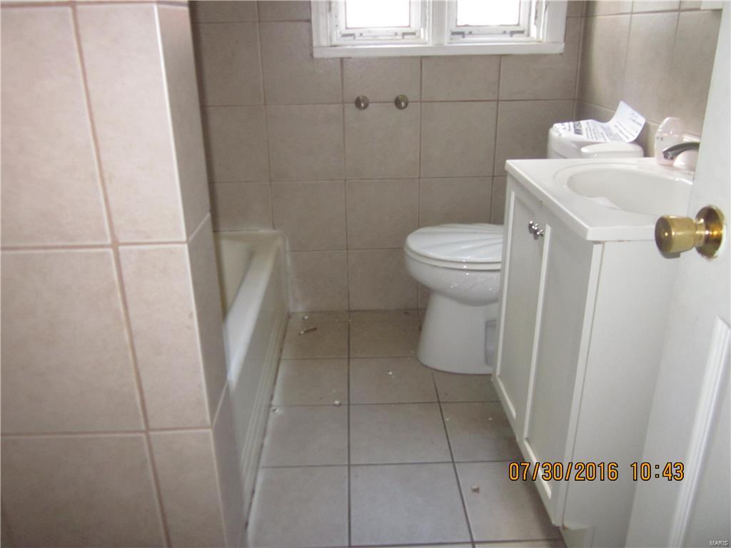 Halls Ferry Manor - Residential