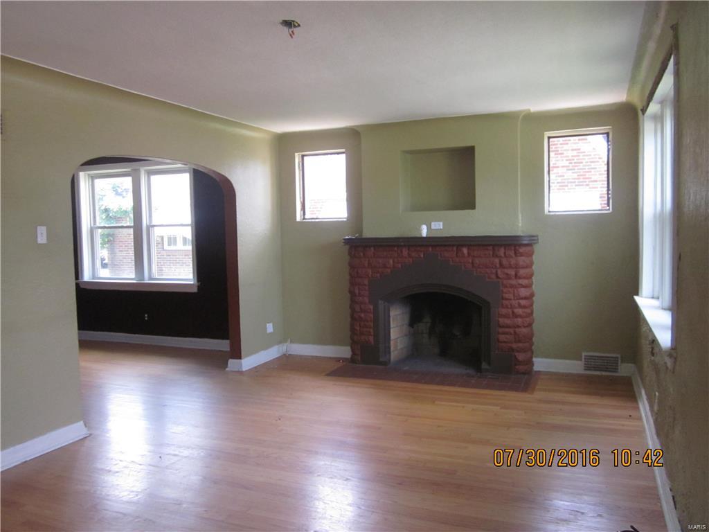 Halls Ferry Manor - Residential