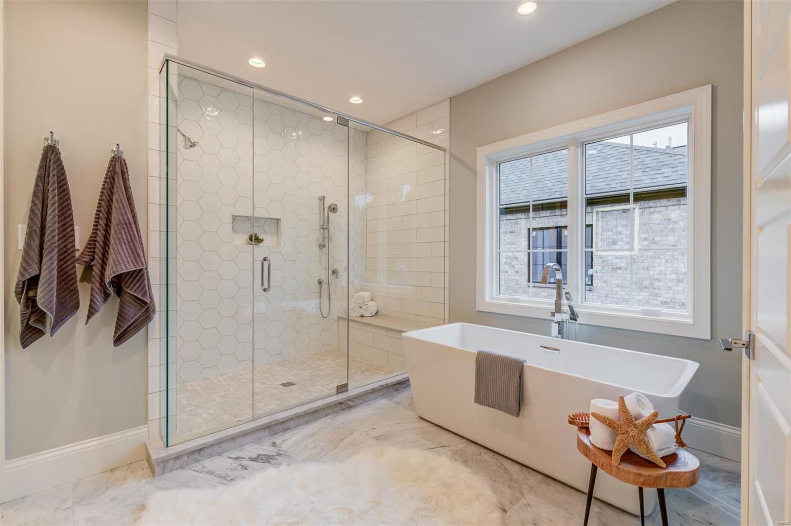 Davis Place - Residential