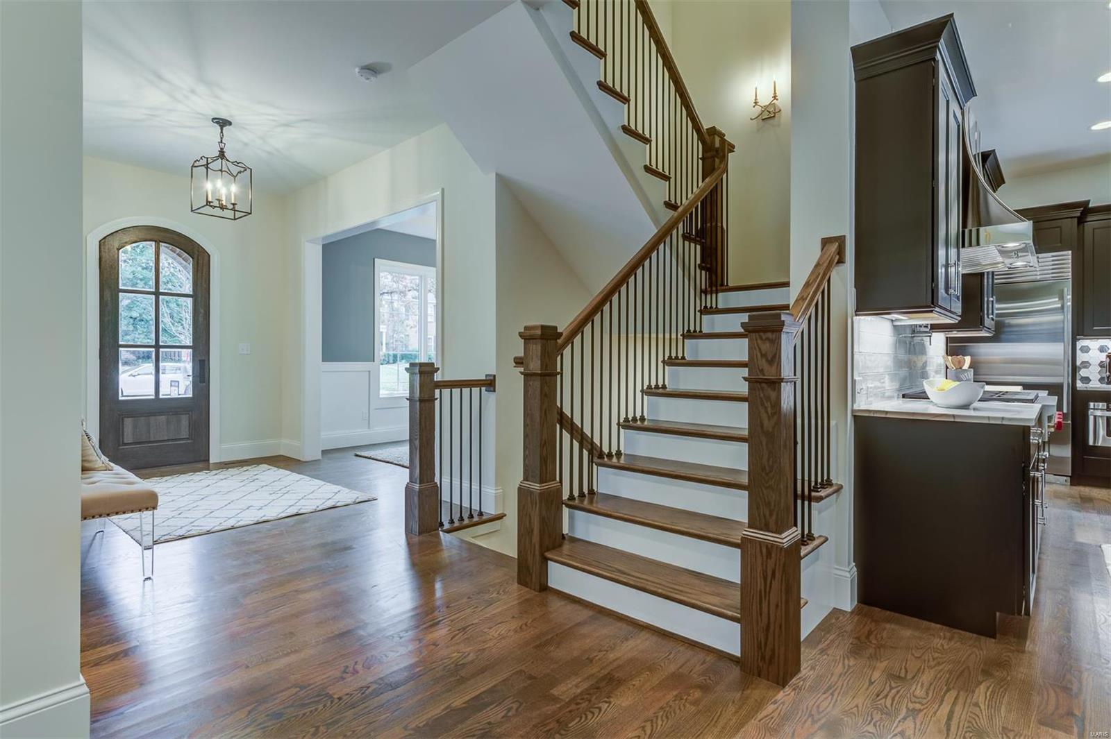 Davis Place - Residential