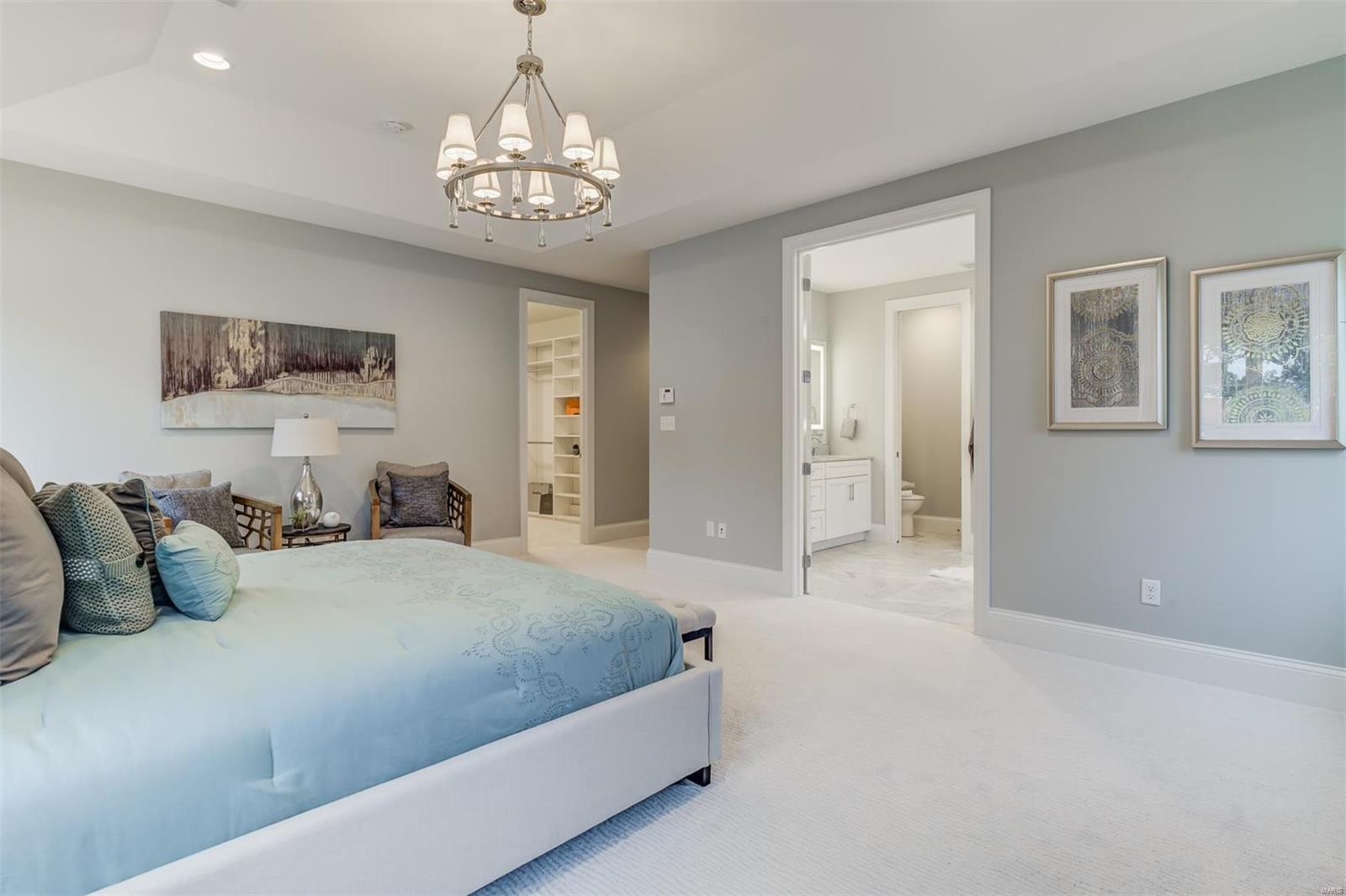 Davis Place - Residential