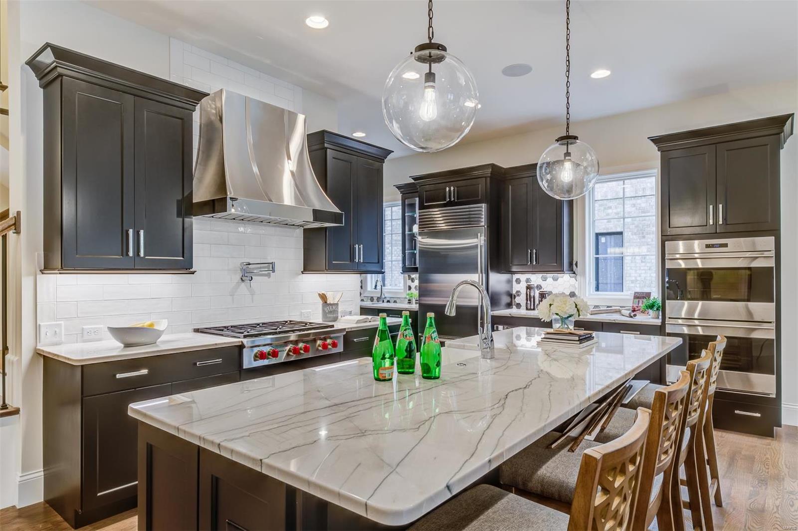 Davis Place - Residential