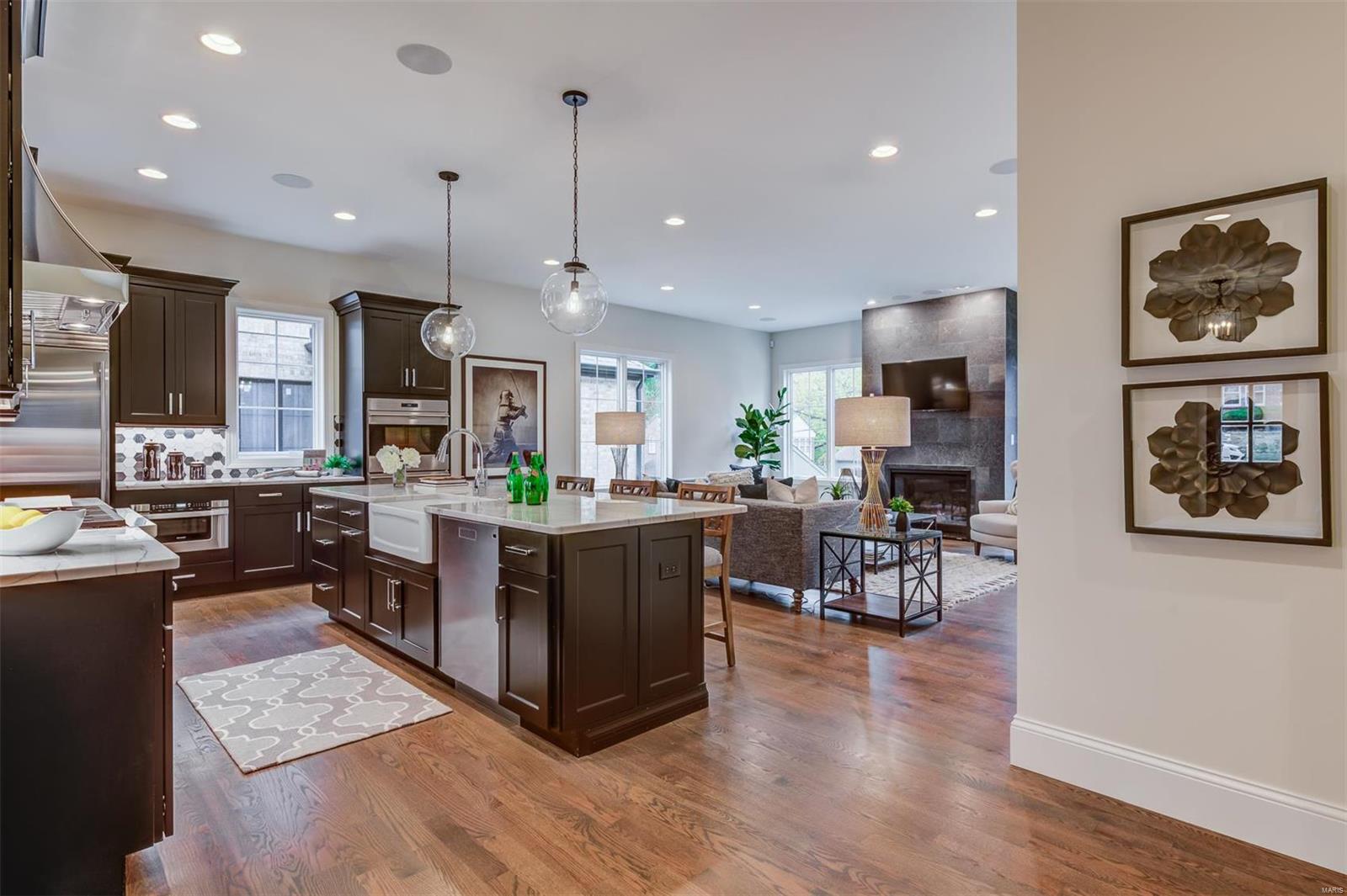 Davis Place - Residential