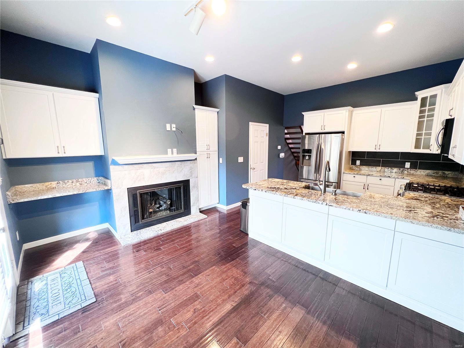 Laclede East - Residential