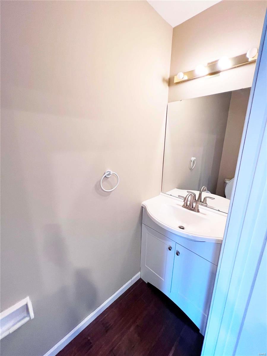 Laclede East - Residential