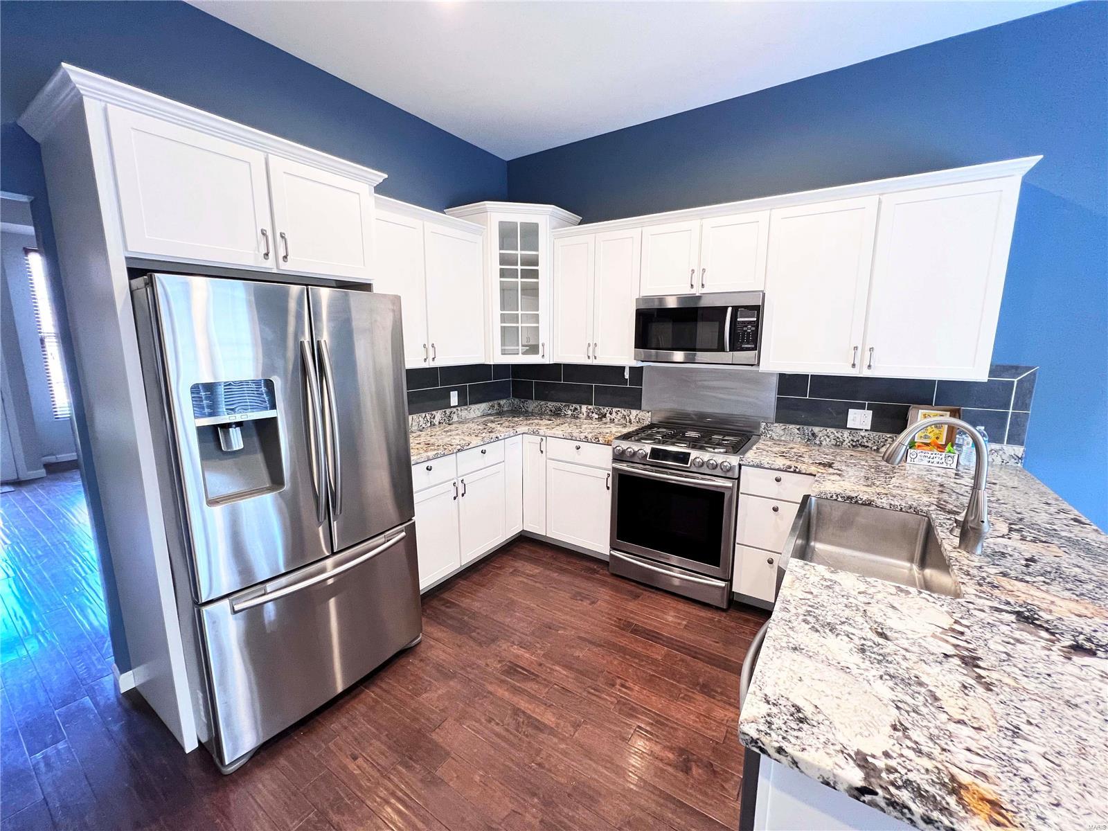 Laclede East - Residential