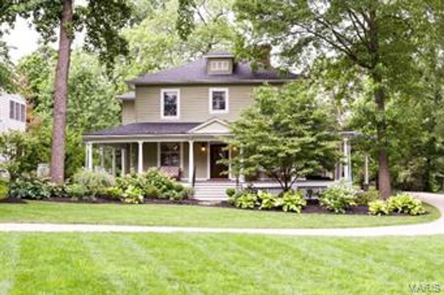 (c.) 1912. A luxurious extensively renovated Webster 2-story, a few doors down from the Old Webster Business District on over 1/2 acre. A 5 bed/4 full bath features stunning spaces with original features mixed with recent modern finishes. Highlighted by a wraparound porch, portico & curved drive. Interior finishes are elegant with original columns & millwork. The formal living rm & dining rm mix well with the new casual living areas. The kitchen/breakfast rm anchor the main flr with rich cherry cabinets & stone counters. Family rm w/ 8 ft tall windows & media rm (bedroom) w/ corner stone FP are perfect everyday rooms. A clawfoot tub graces the main flr bath. 2nd flr features a large master ste w/ his/her closets, master bath w/ jetted tub & sep. shower & office. 3 additional bedrms, 1 w/ full bath & other 2 attached to J-n-J bath. 2nd flr. lndry. Large level lot w/ patio, prof. landscaped yards, & irrigation system. Newer plumbing, electrical & zoned h/c. Hardie siding. Don't miss out!