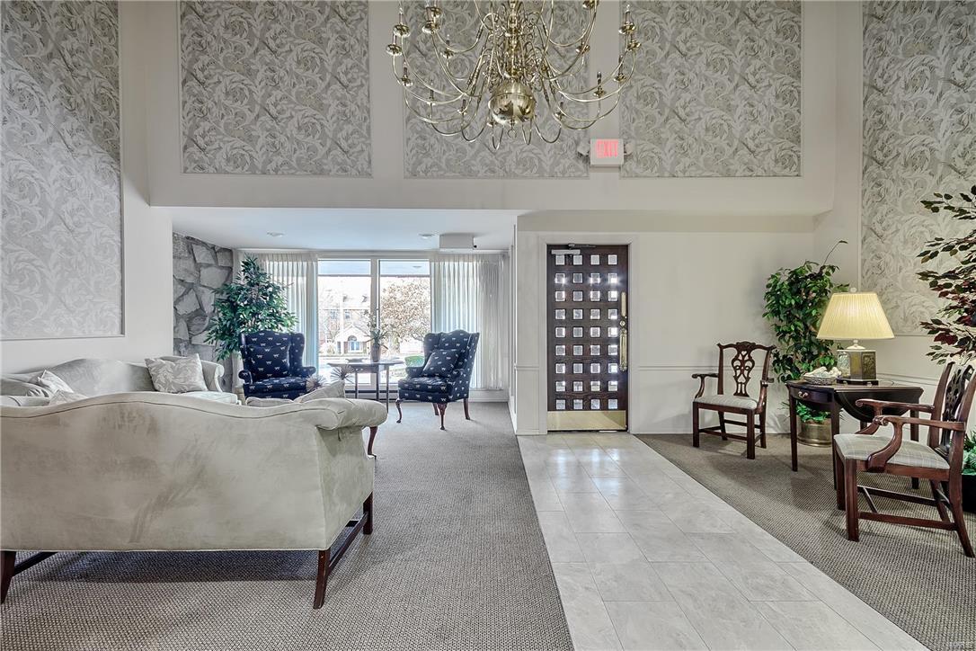 Golfview On The Green - Residential