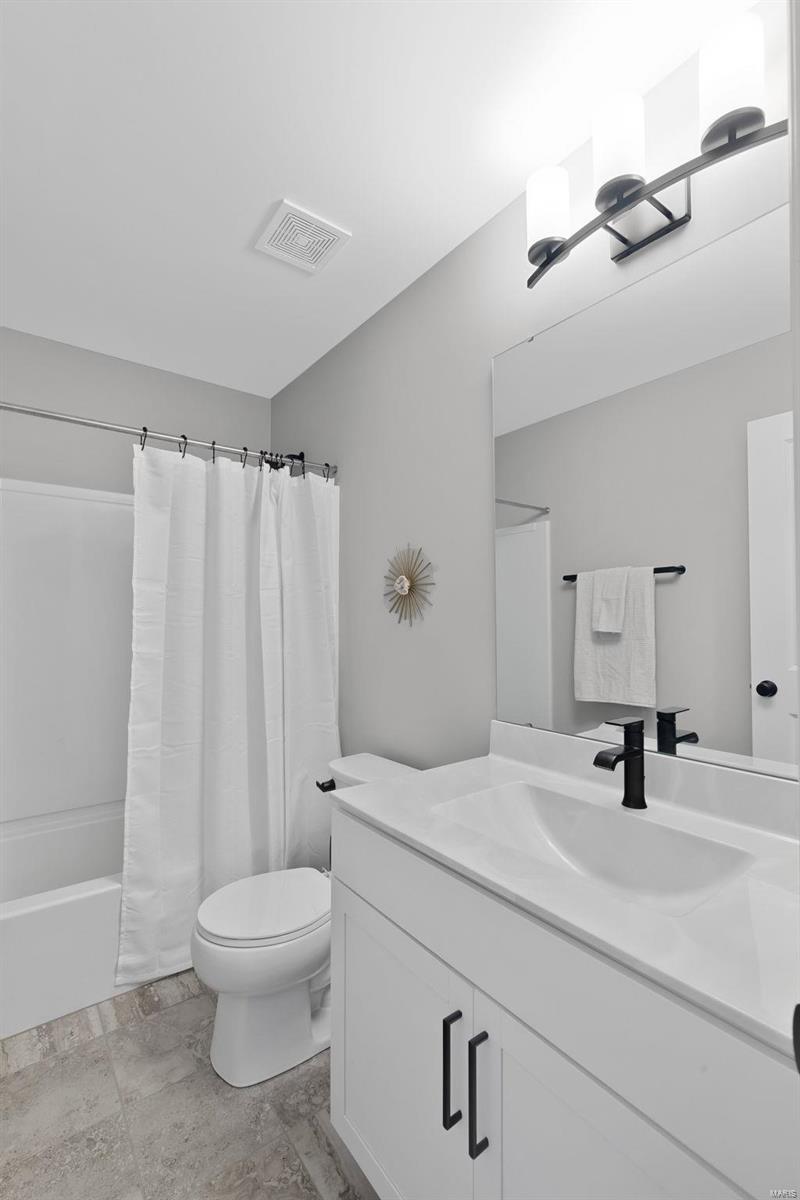 Oaks At Lexington #4 - Residential