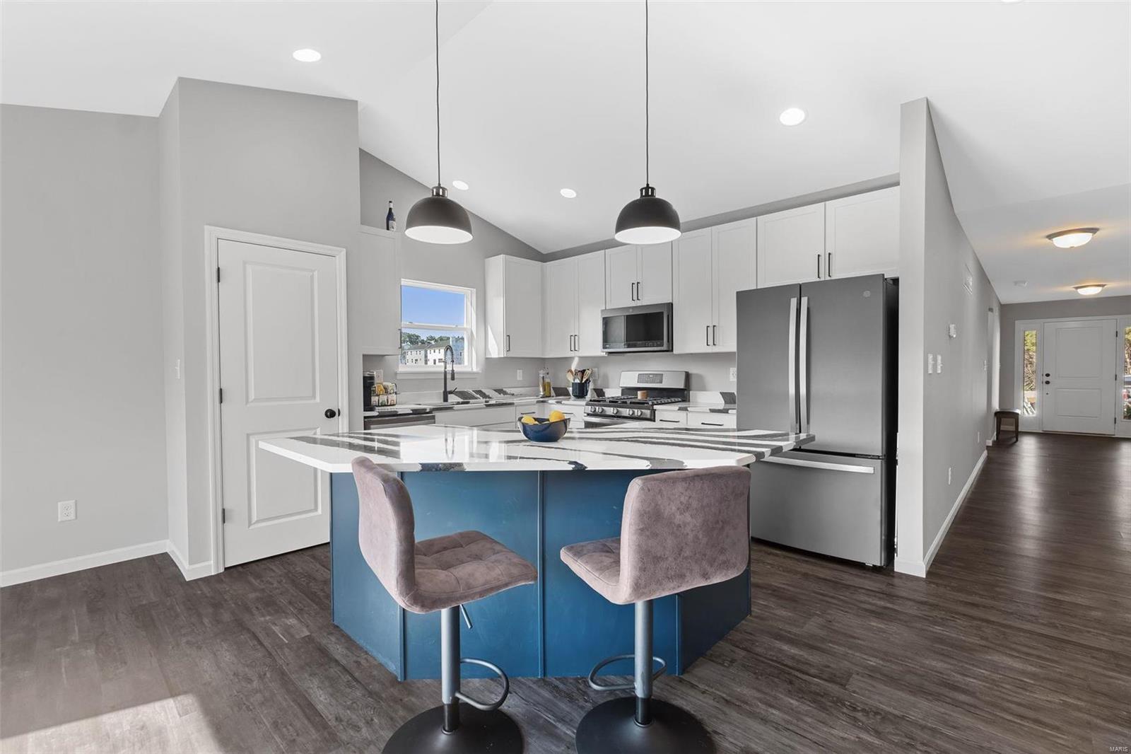 Oaks At Lexington #4 - Residential