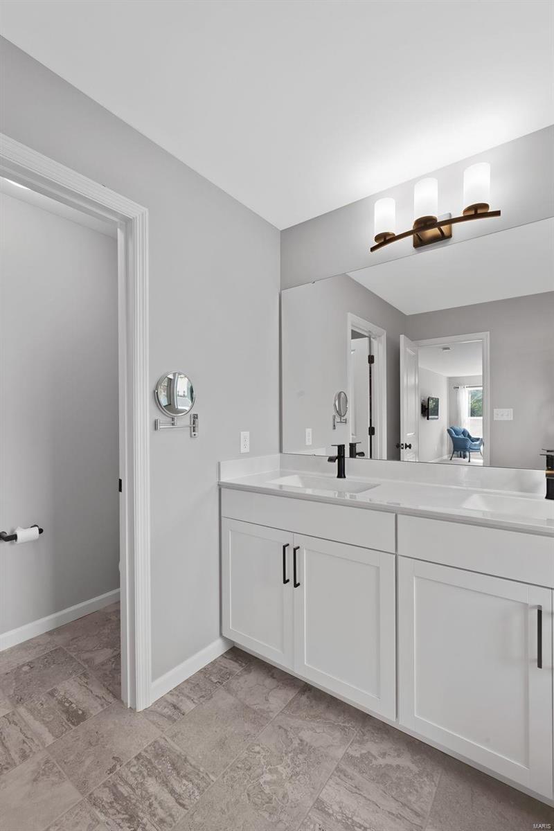 Oaks At Lexington #4 - Residential