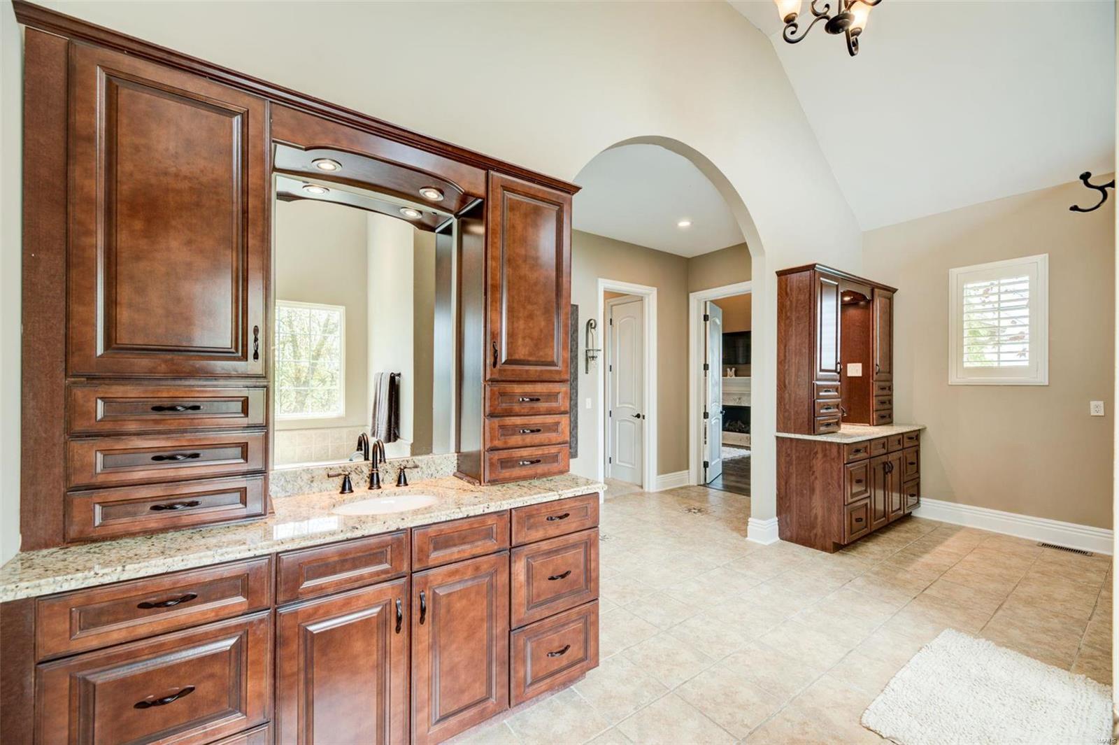 Ladue Pines 4 - Residential