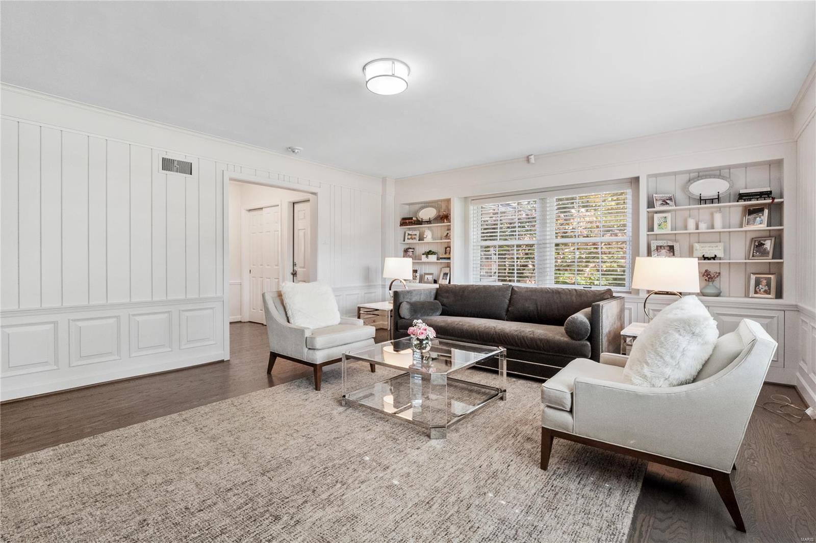 Outer Ladue Drive - Residential