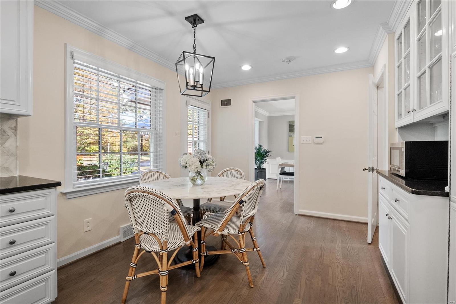 Outer Ladue Drive - Residential