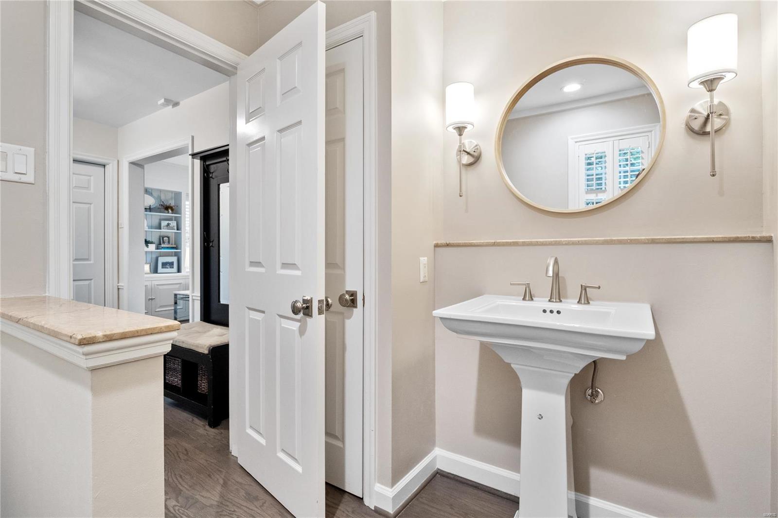 Outer Ladue Drive - Residential