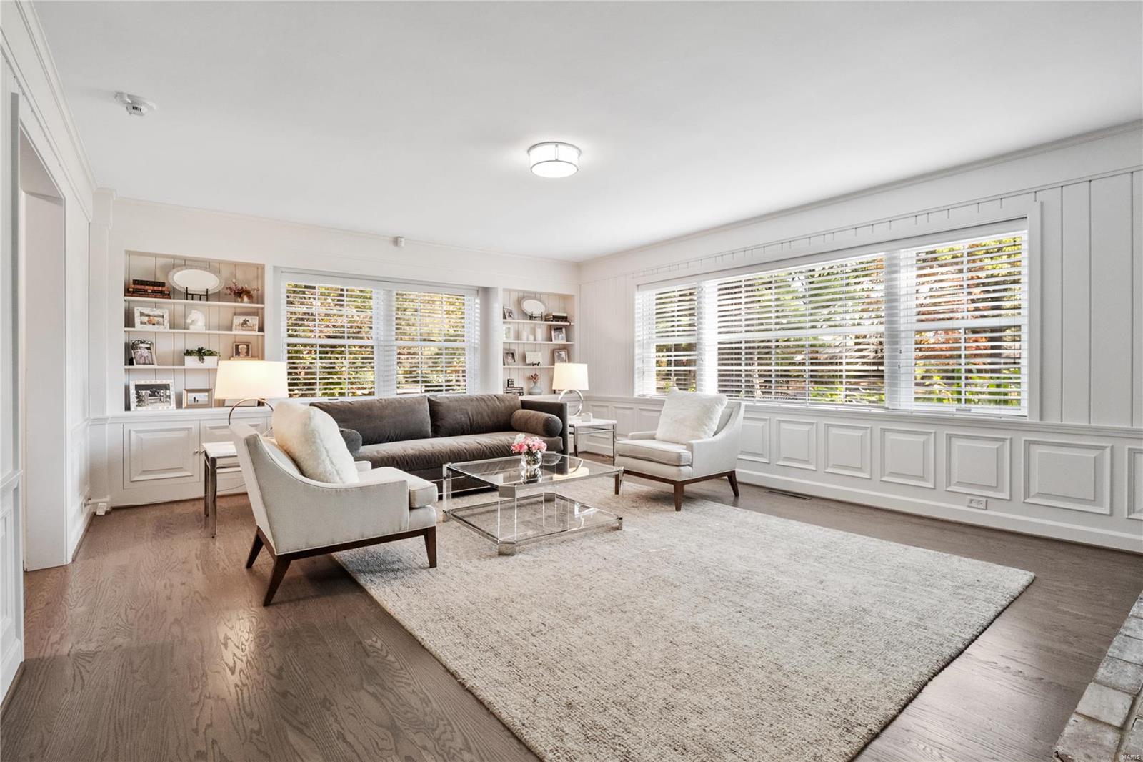 Outer Ladue Drive - Residential