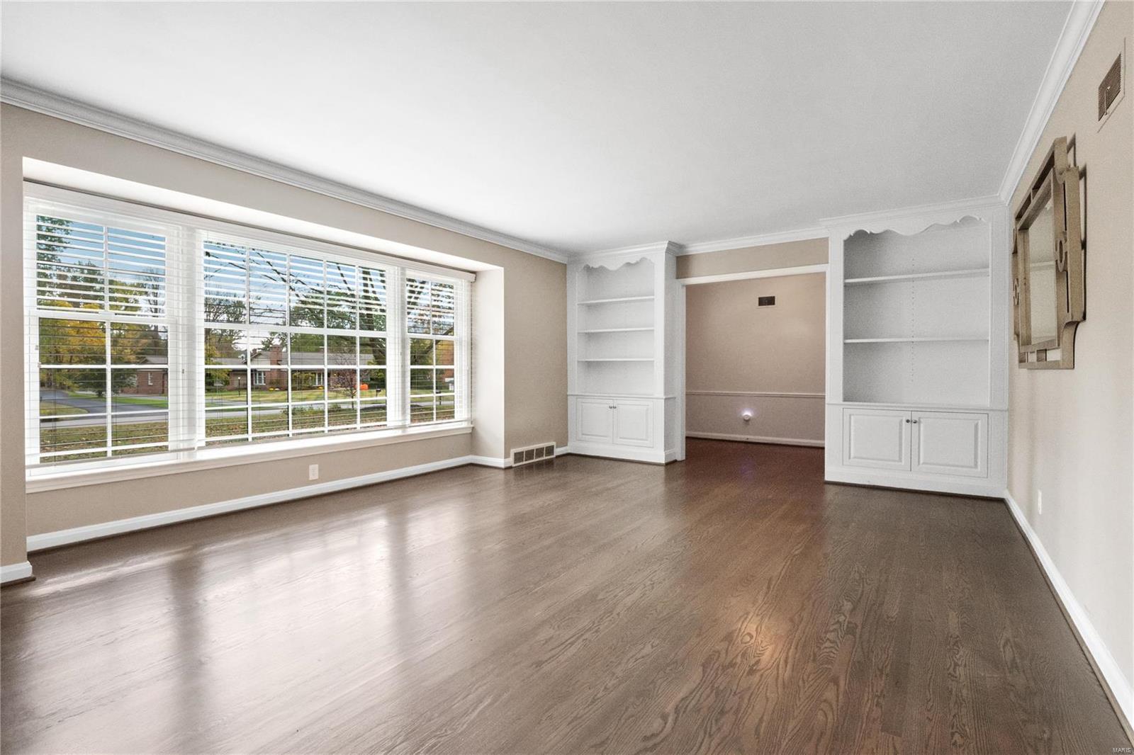 Outer Ladue Drive - Residential