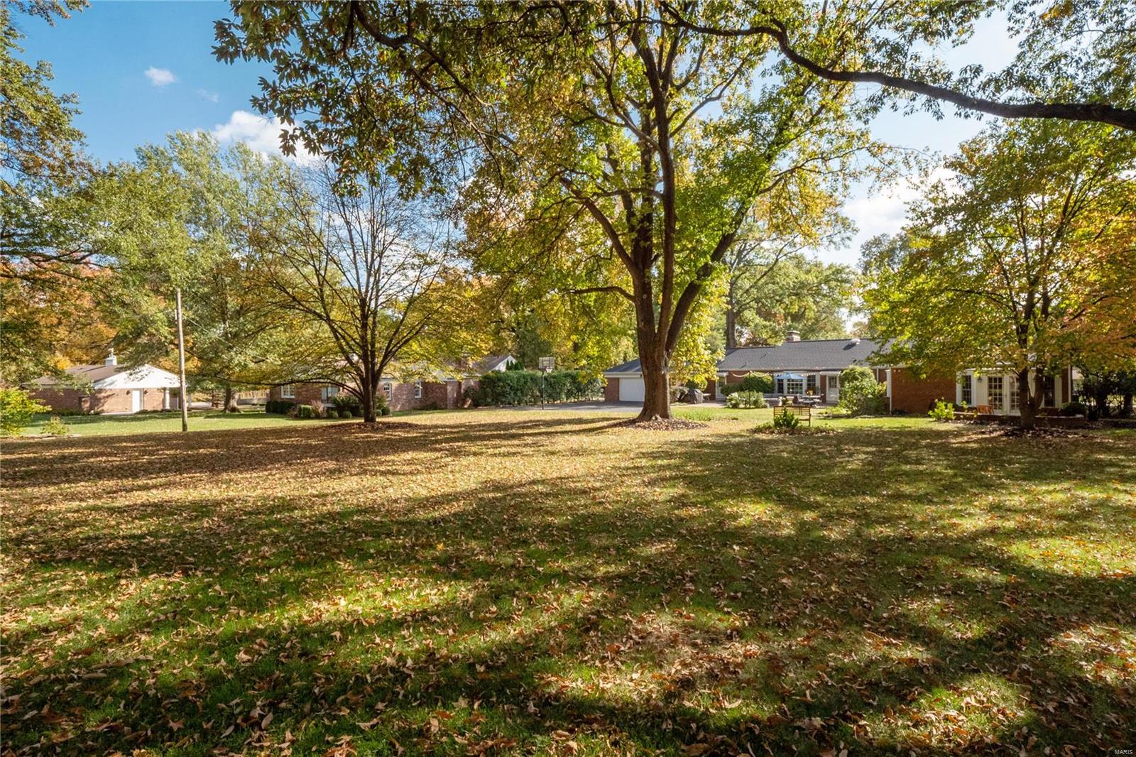 Outer Ladue Drive - Residential