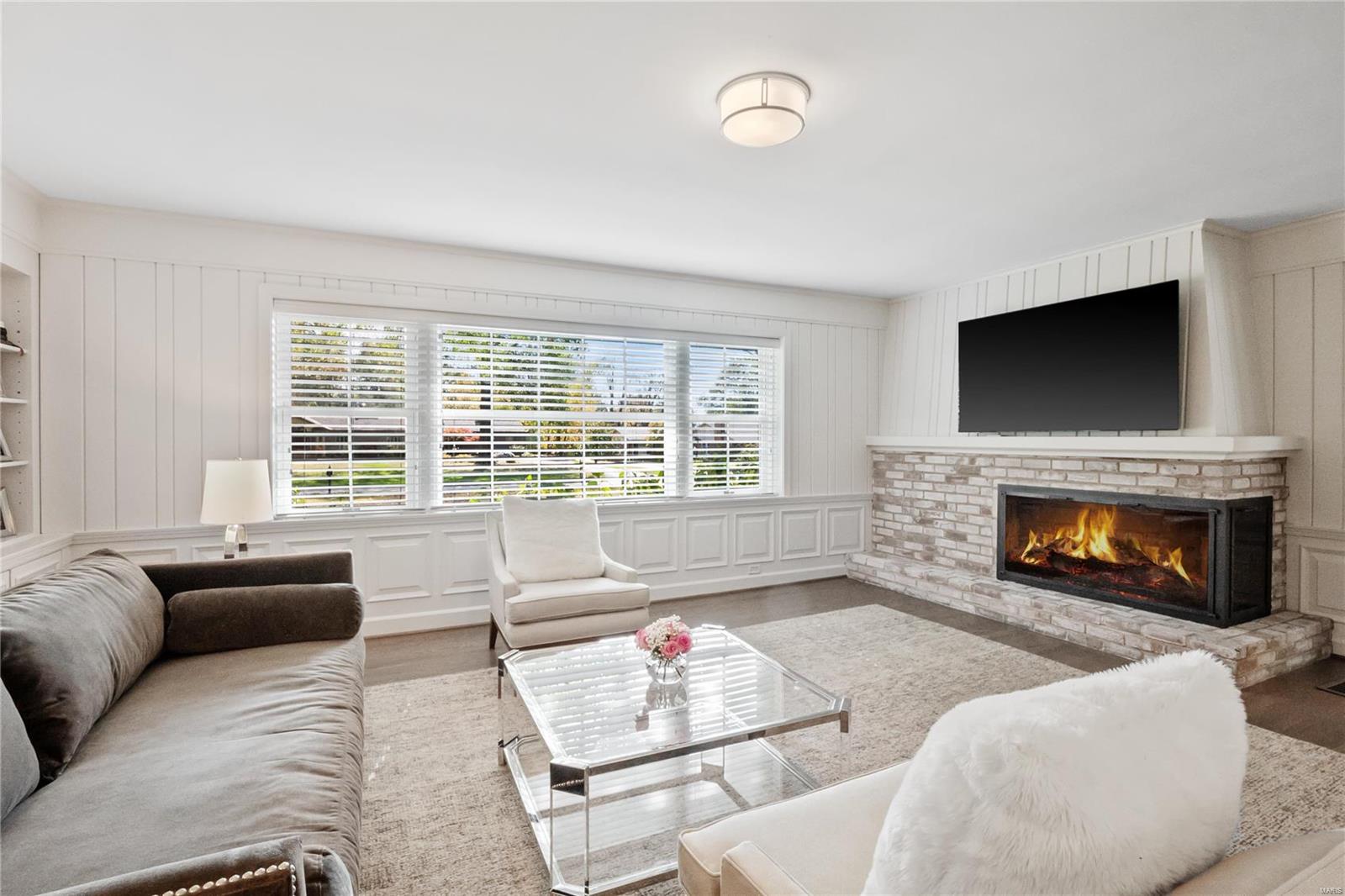 Outer Ladue Drive - Residential