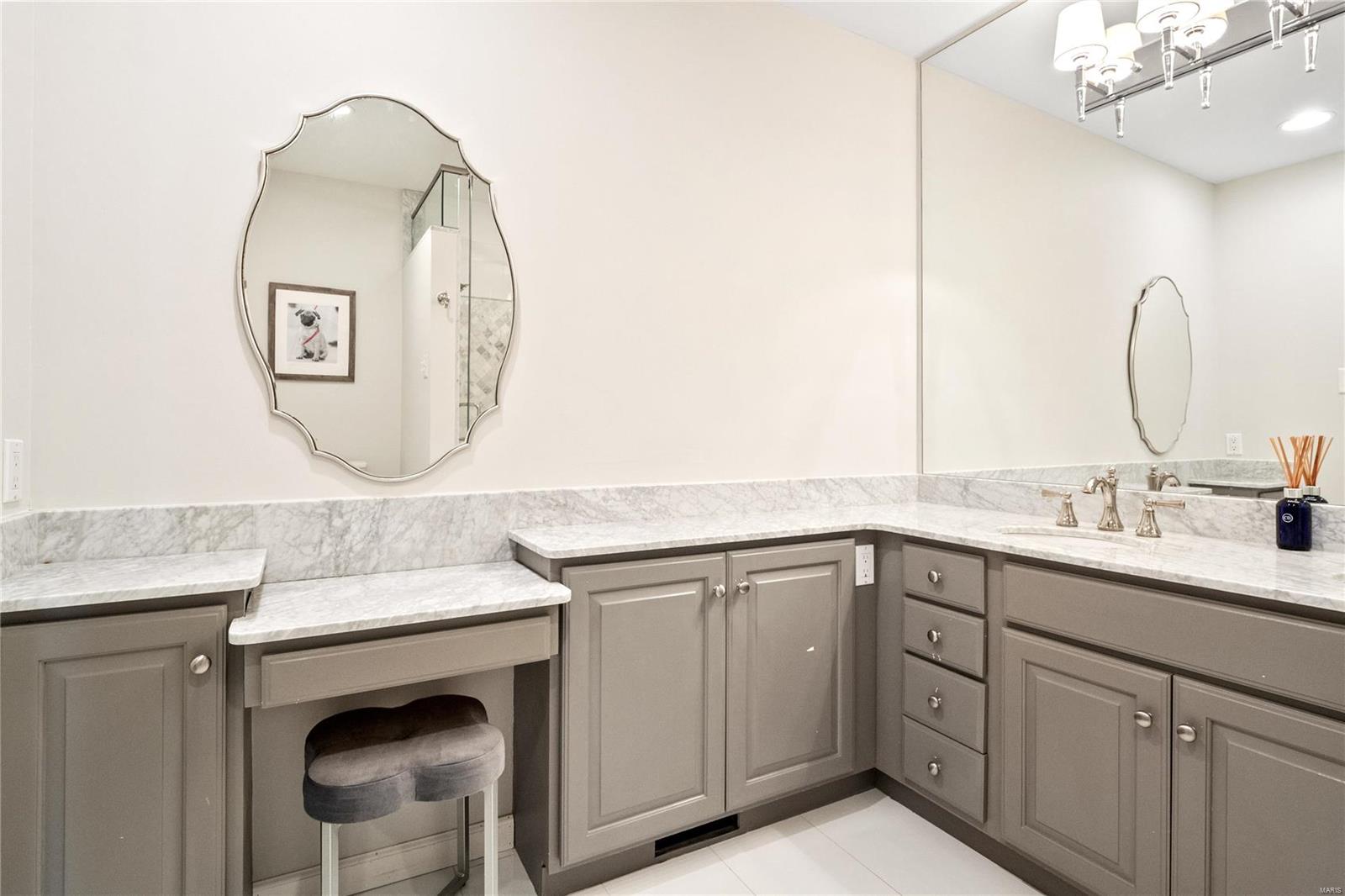 Outer Ladue Drive - Residential