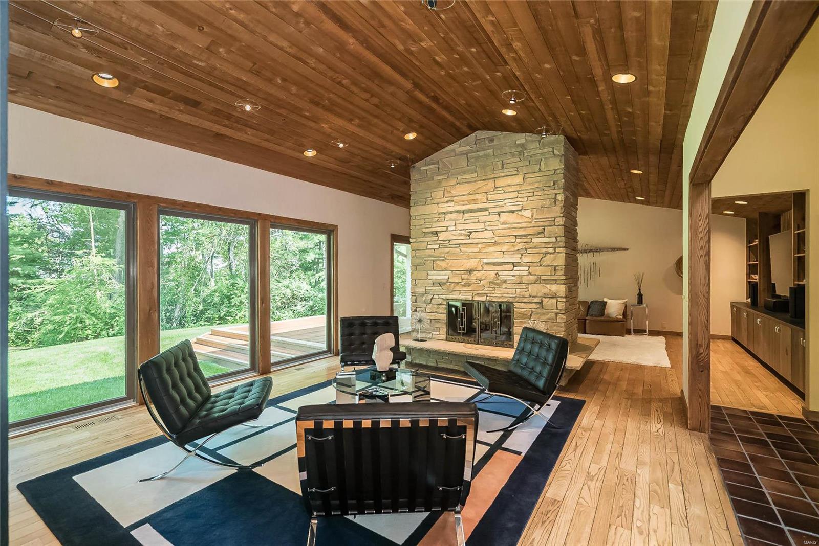 Frontenac Woods - Residential